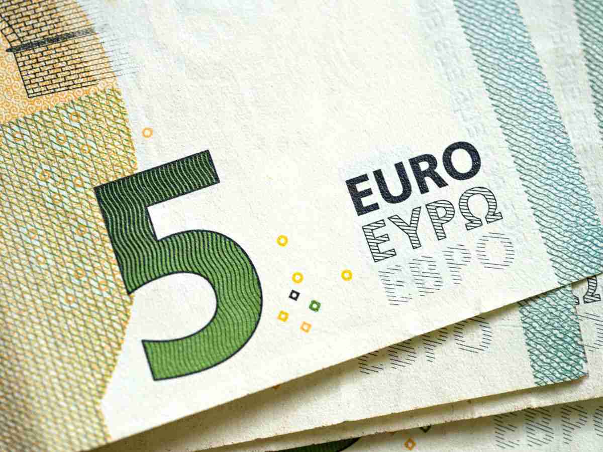 5 euro nel dettaglio